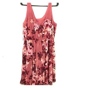 NWOT: LC floral dress